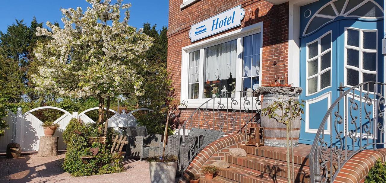 Hotel Schatthaus Greetsiel Exterior photo